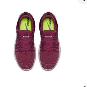 Nike Women's Free TR 7 Berry Trainers